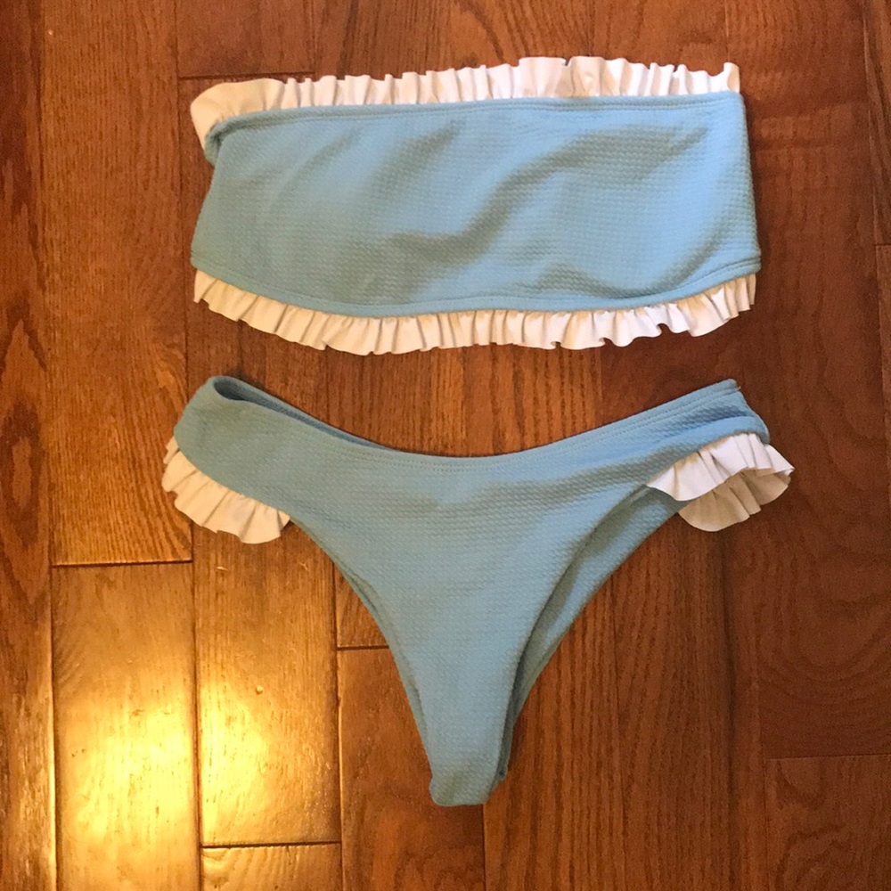 Baby blue ruffle strapless bikini
